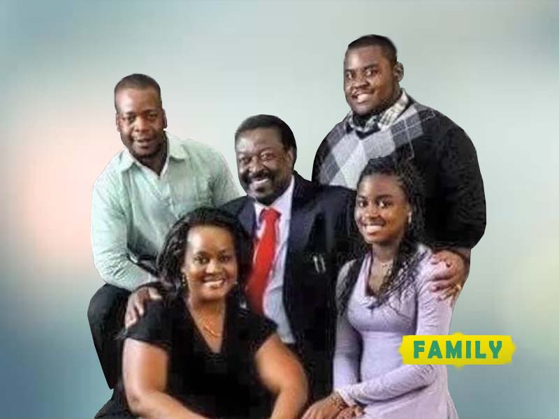 Wycliffe Musalia Mudavadi children and wife Tessie Shangatti