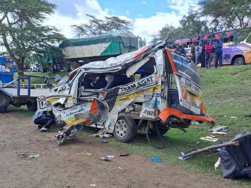 You are currently viewing Naivasha Accident Today Photos: 6 Students Die, 7 Injured as Matatu Lorry Collide In Delamare